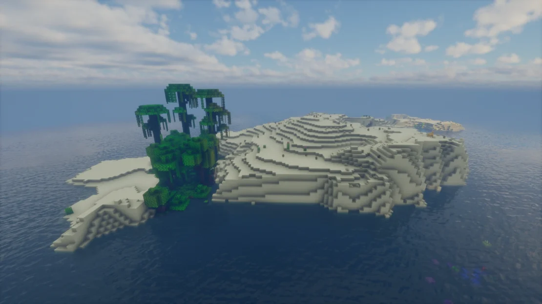 Spawn on a desert island with a mini jungle biome in Minecraft